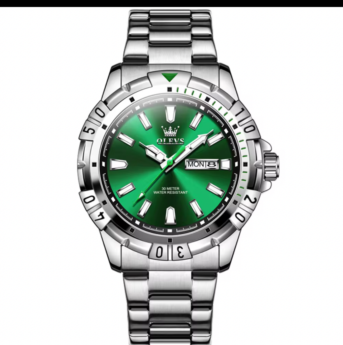 A watch like this doesn’t whisper for attention, it carries itself with quiet confidence.